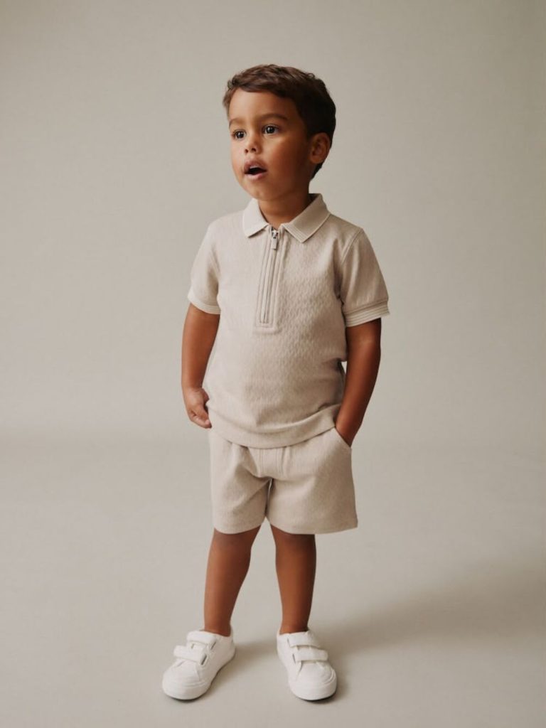 Textured polo and shorts set